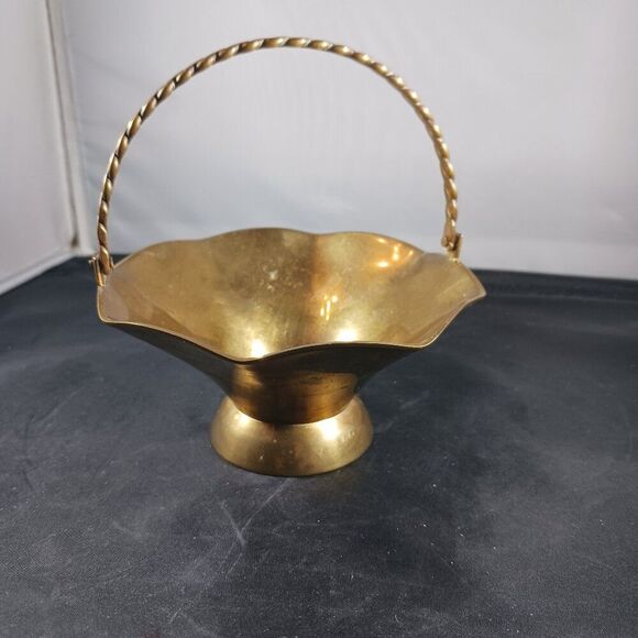 Vintage Small Solid Brass Basket with Handle - Picture 1 of 9